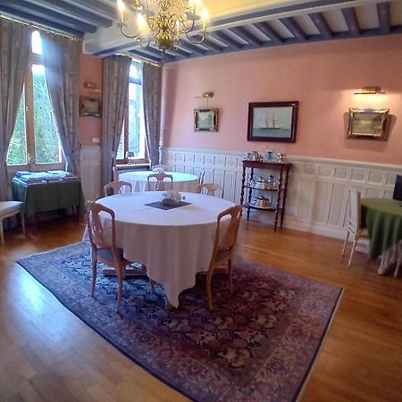 Hotel Particulier Des Canonniers Saint-Quentin  Eksteriør bilde